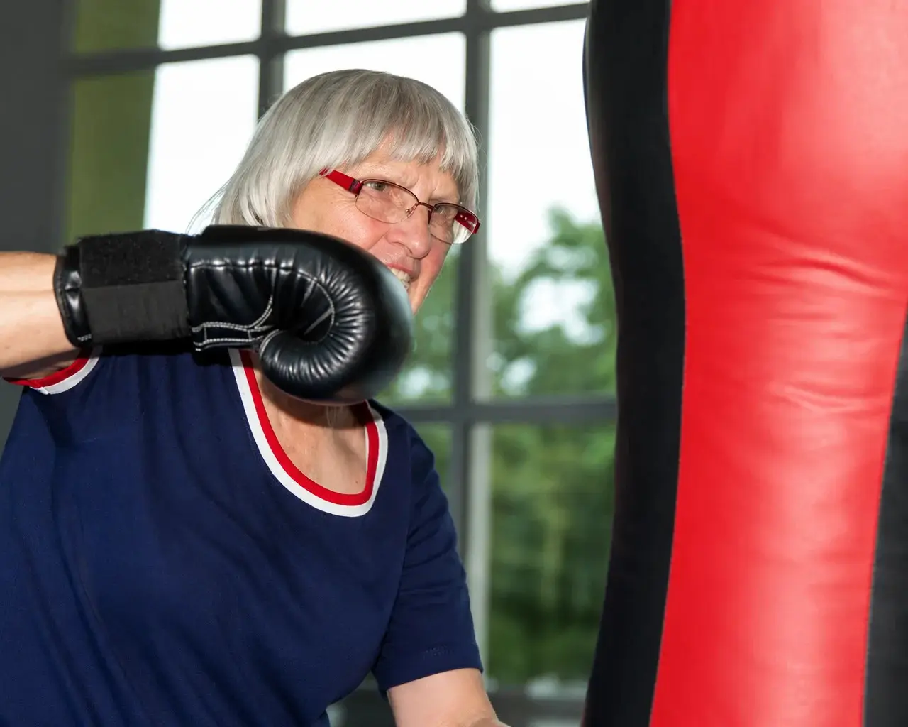 Boxen für Senioren in Norderstedt - sicheres Training für Balance und Sturzprävention ohne Sparring